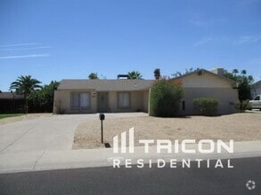 Building Photo - 3827 W Gelding Dr