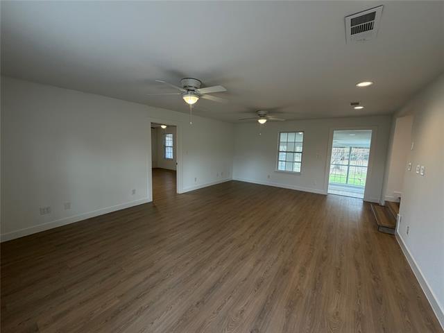 Building Photo - 1010 Vine St