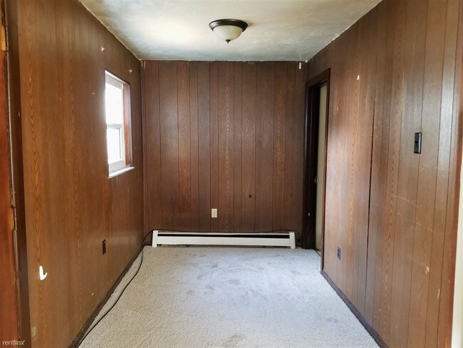 Building Photo - Studio, 1 bath Apartment - 3526 Louisa Street