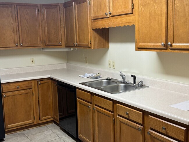 Foto del edificio - One level condo in Hunter Hills