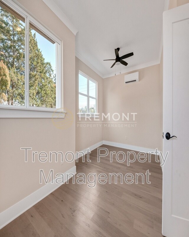 Foto del edificio - 1216 J Andrews Pl