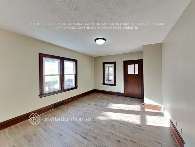 Foto del edificio - 235 10th Ave S