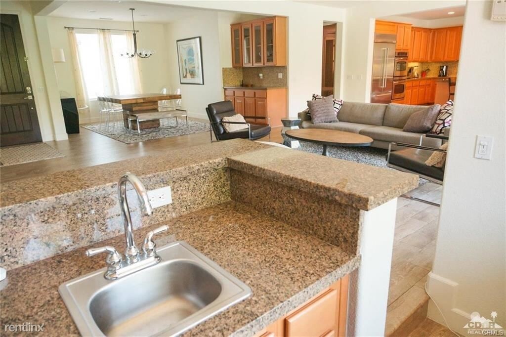 Primary Photo - 4 br, 4 bath House - 14 Lake Mendocino Dr