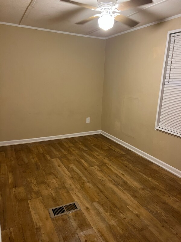 Foto del edificio - 3628 Bass Ln