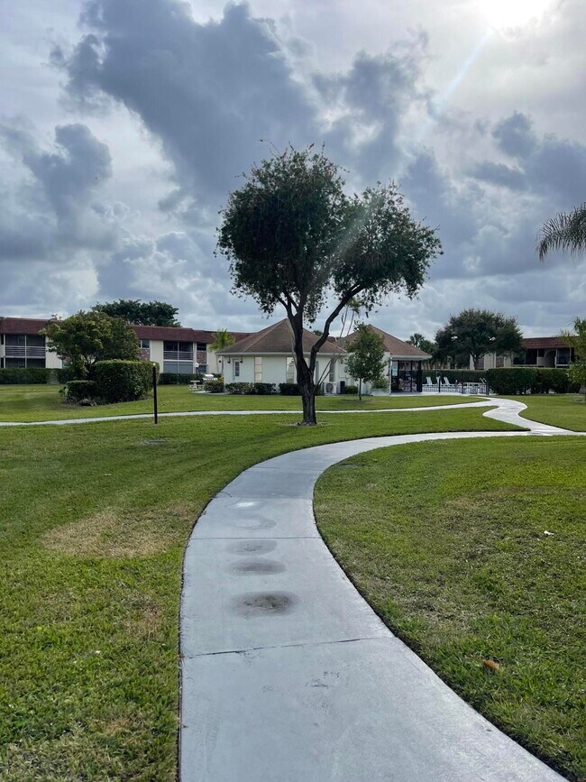 Foto del edificio - 22755 SW 66th Ave