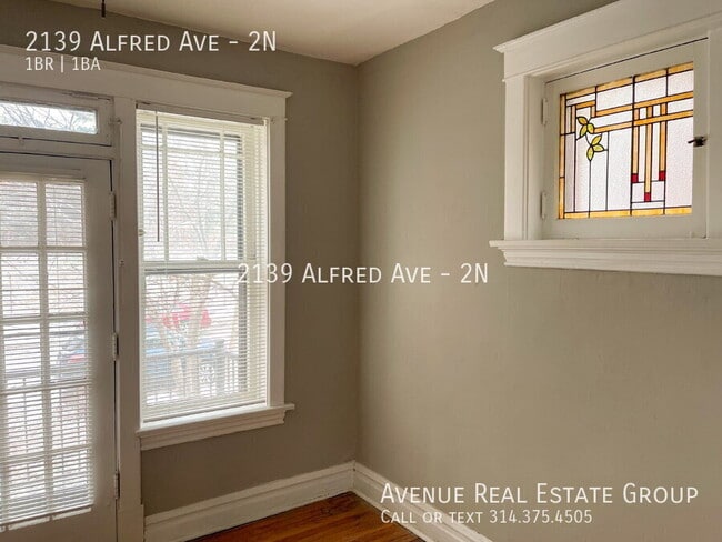 Foto del edificio - 2139 Alfred Ave