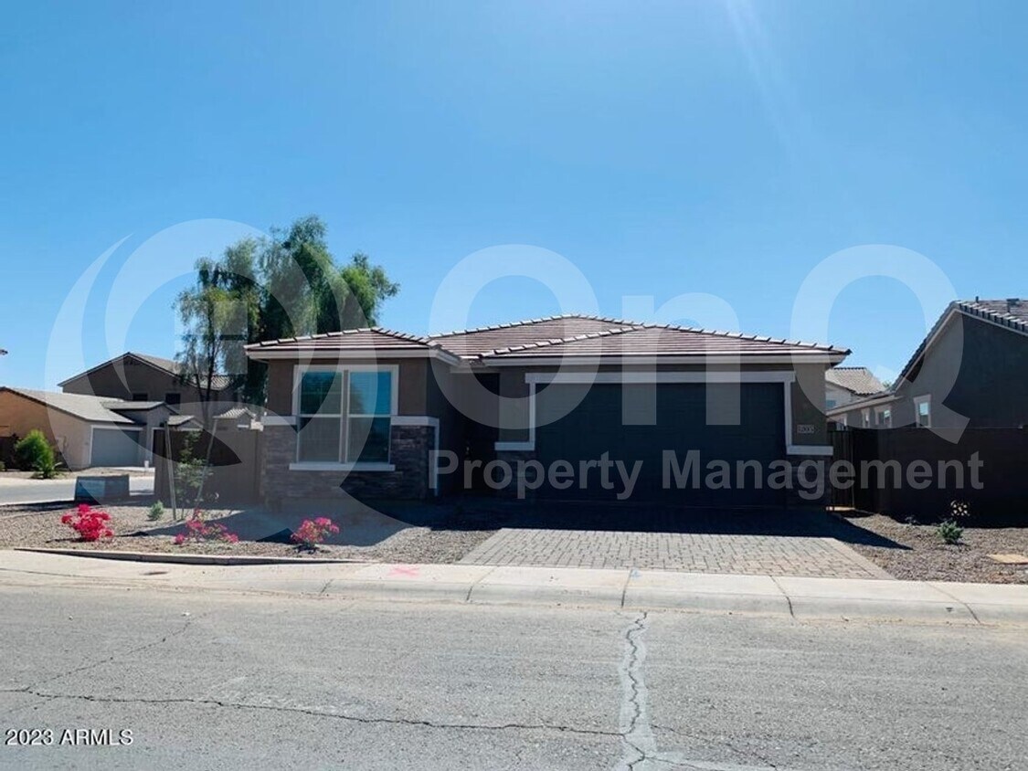 Foto del edificio - 1265 E Kingman St