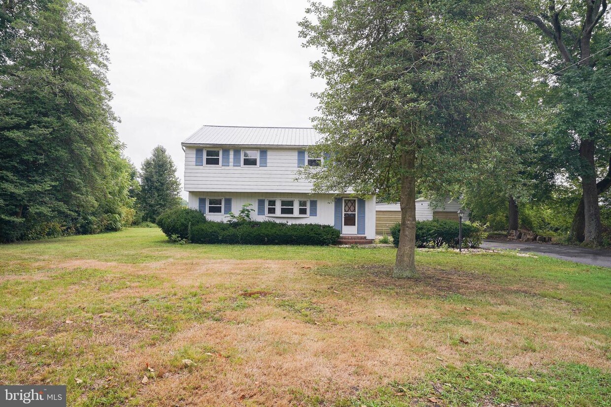 Foto principal - 20205 Sand Hill Rd
