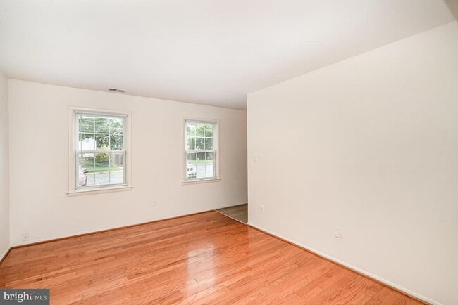 Foto del edificio - 7624 Wedgewood Dr