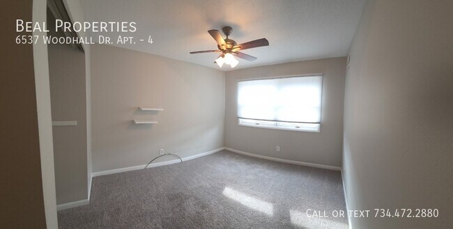 Building Photo - 6537 Woodhall Dr