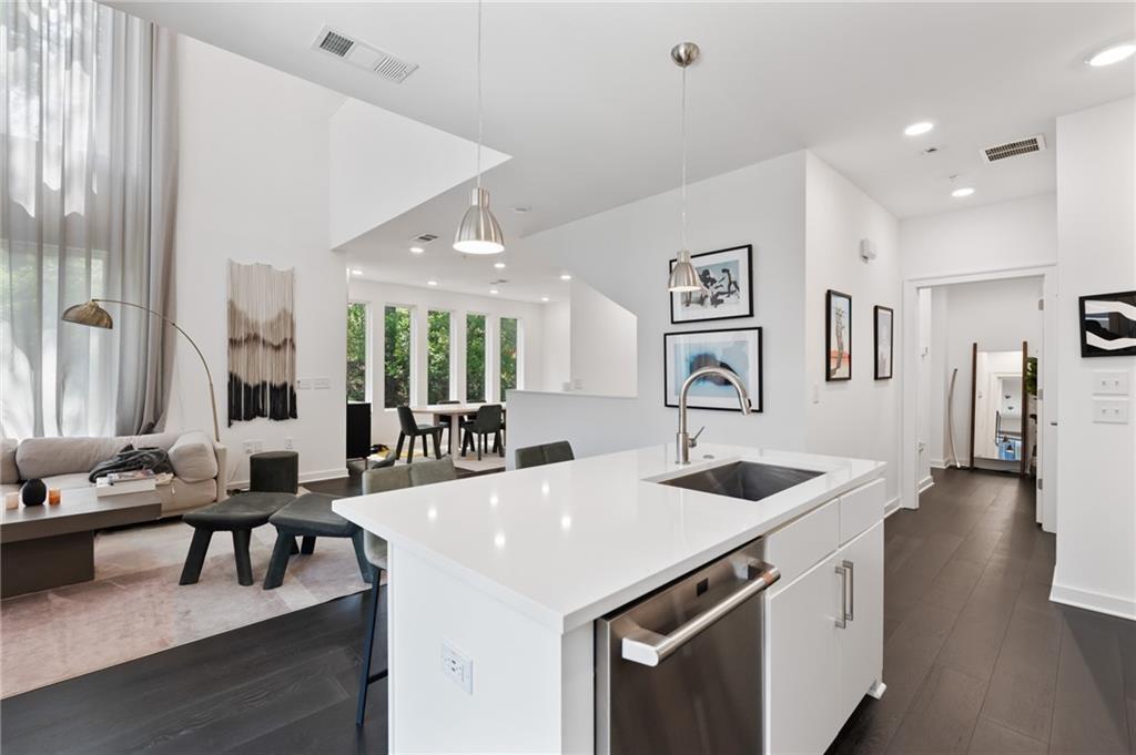 Foto principal - 387 Pratt Dr SE