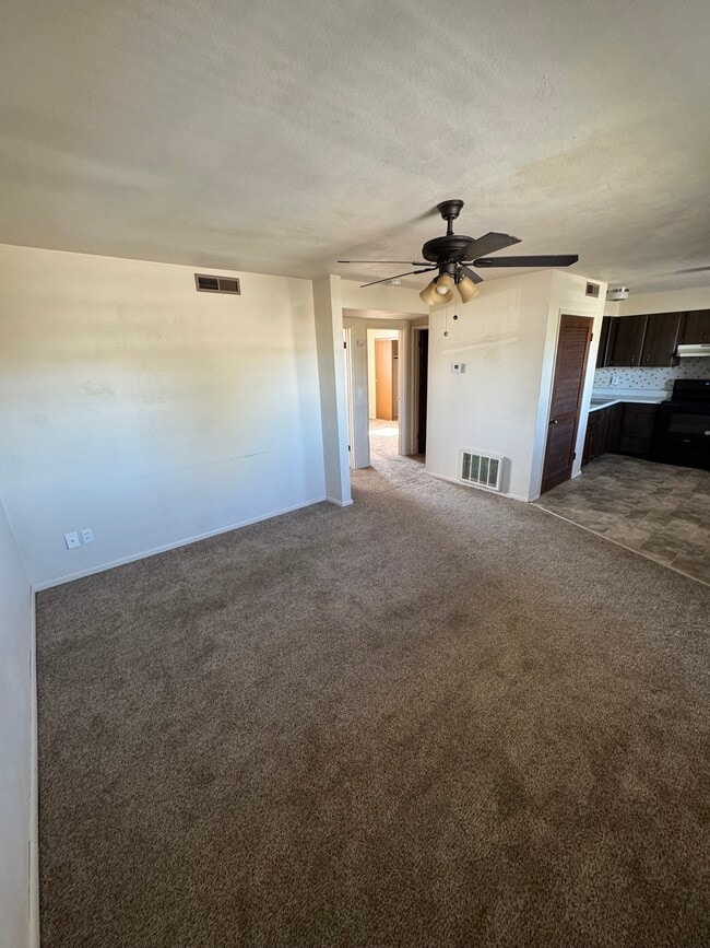 Building Photo - 109 Lee Dr