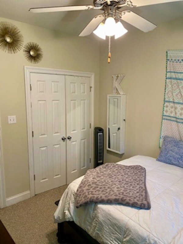 Building Photo - 14532 Honeysuckle St