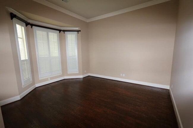 Building Photo - 27623 Robillard Springs Ln