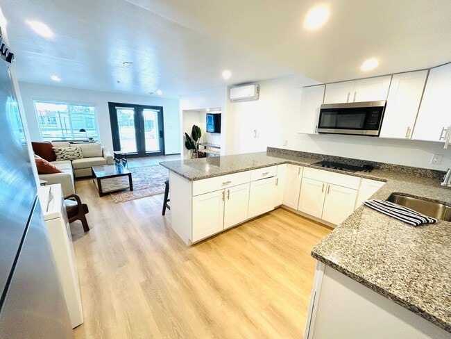 Interior Photo - The Panorama