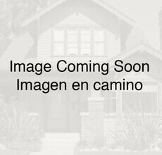 Building Photo - Hickory Grove