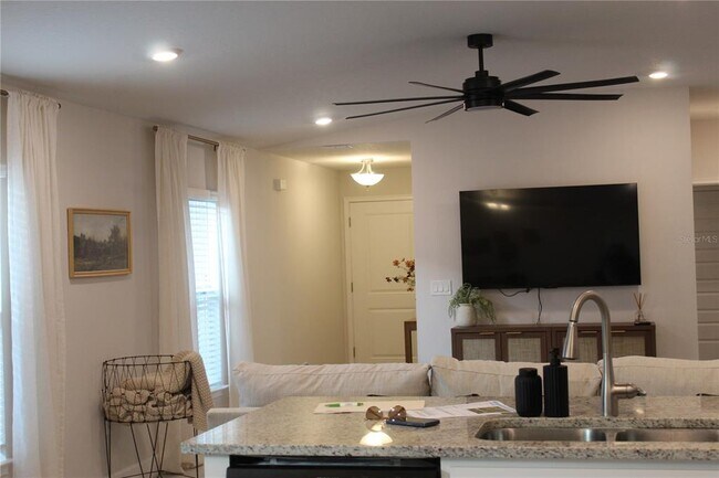 Foto del edificio - 36140 Trinity Glade Rd