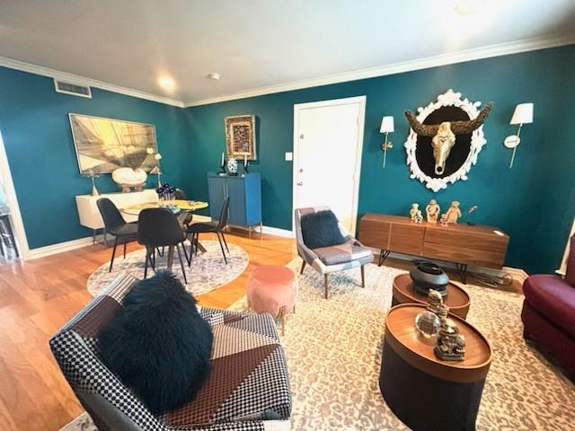 Foto del edificio - 6112 Averill Way