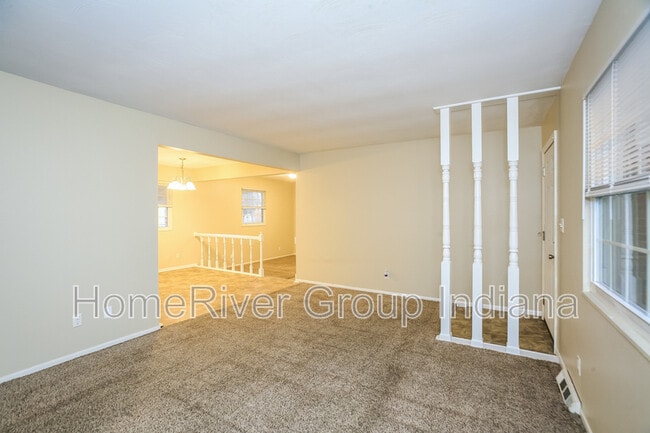 Building Photo - 12209 Dunbar Cir N
