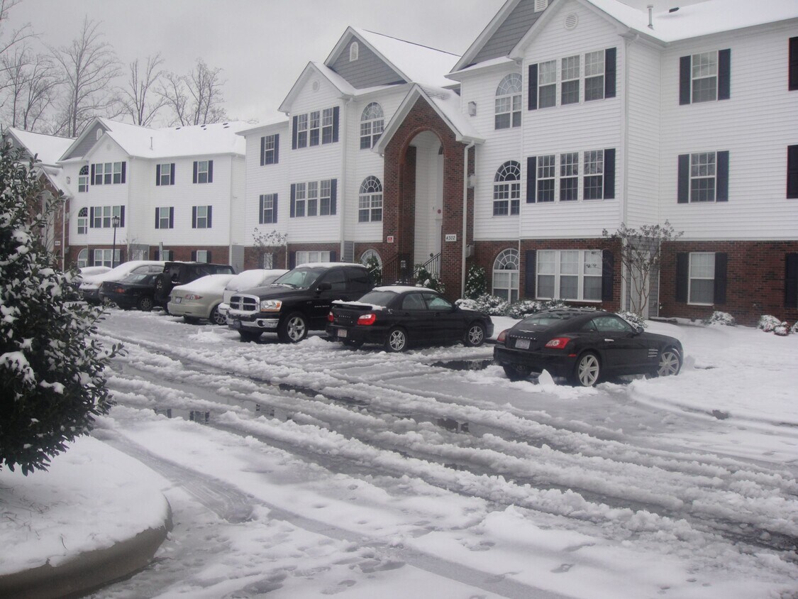 4302 Timberbrooke Dr, Greensboro, NC 27409 Apartments in Greensboro