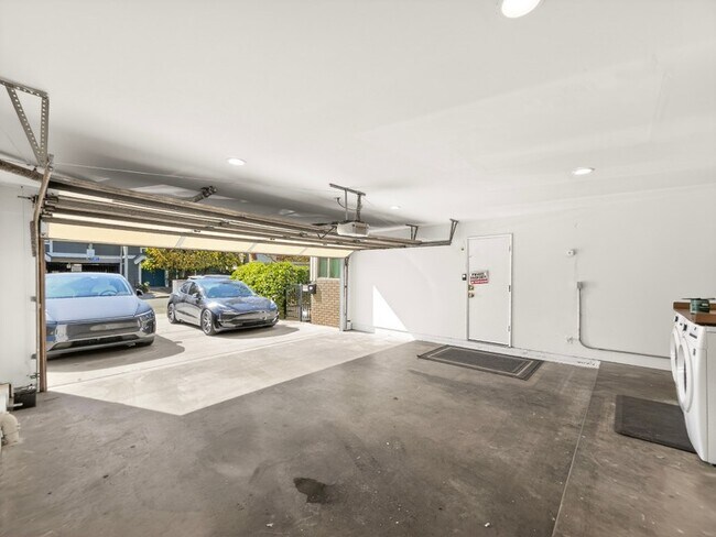 Foto del edificio - 13626 Cerise Ave