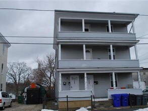 Building Photo - 162 Urban Ave