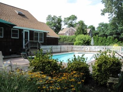 Primary Photo - 4 Pin Oak Ln