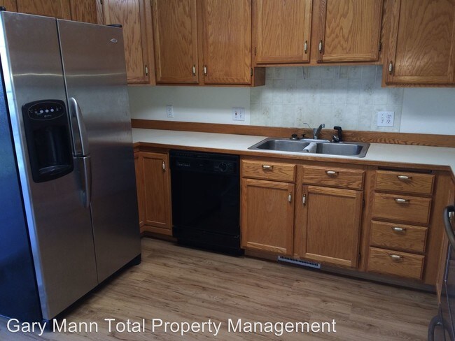 Foto del edificio - 3 br, 2 bath House - 317 5th Ave SE