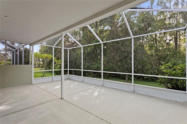Foto del edificio - 9809 Gingerwood Dr