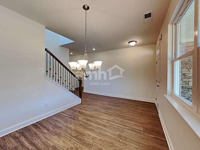 Foto del edificio - 1330 Ashlyn Ct