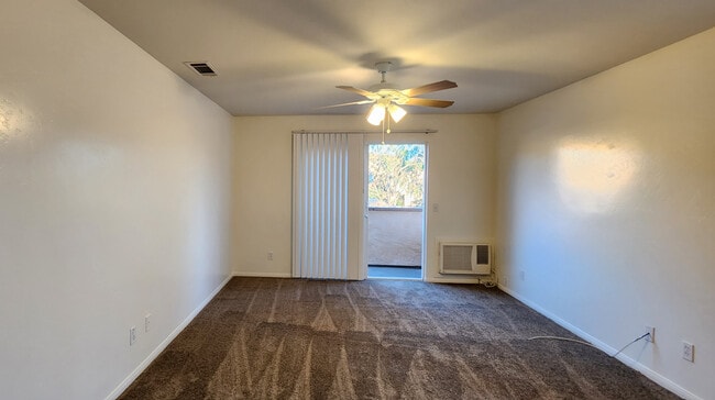 Building Photo - East Windmill Villa Apartments