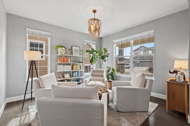 Foto del edificio - 4 Bedroom 3 1/2 Bath in Southeast Fort Col...