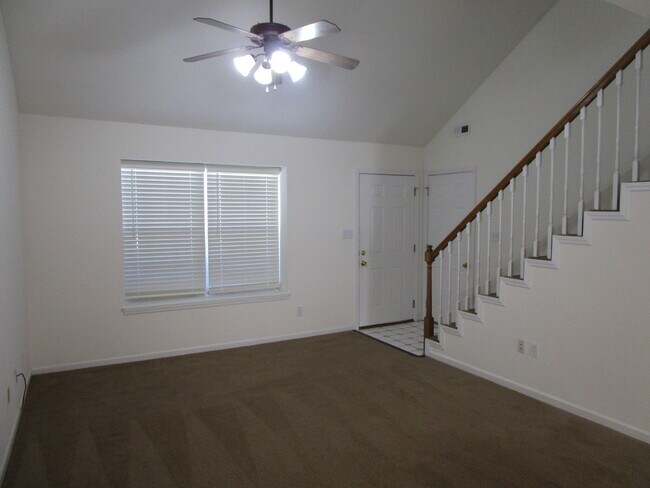 Foto del edificio - 3528 Prescott Dr