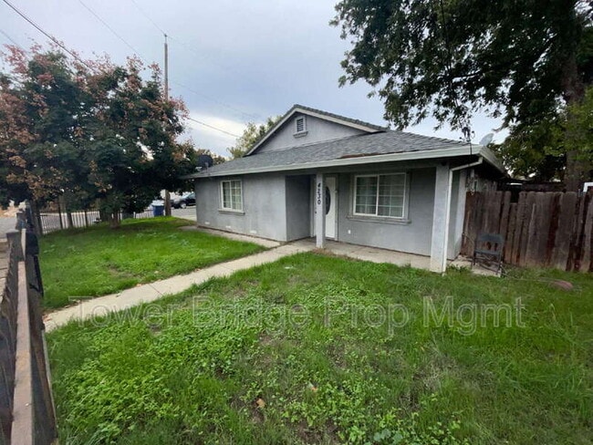 Building Photo - 4230 44th St