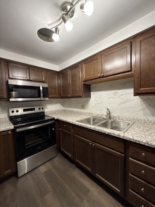 Building Photo - 2401 Calypso Rd
