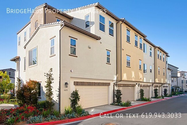 Building Photo - Stunning 3-Story Townhome at Sunset at Mel...