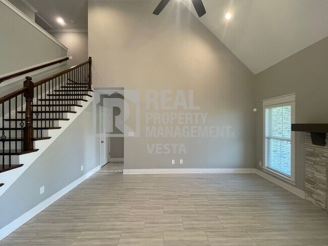 Foto del edificio - Stunning Newly Built Home in Warner Robins