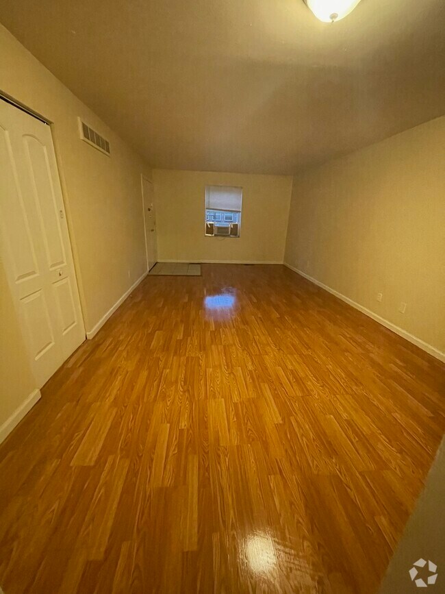 Woodson Terrace Apartments for Rent Saint Louis, MO 3 Rentals