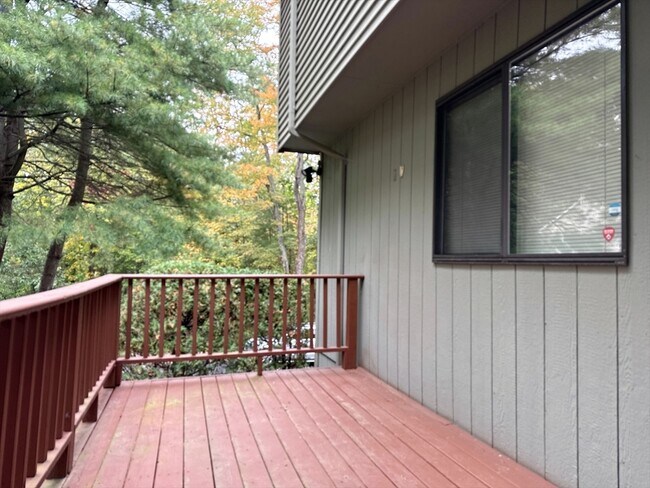 Foto del edificio - 73 Arrowhead Cir