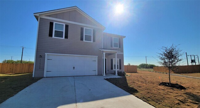 Foto del edificio - Lovely 2-story 4 bedroom/2.5 bath home in cul-de-sac: easy commute to Ft. Sam Houston, BAMC, and ...