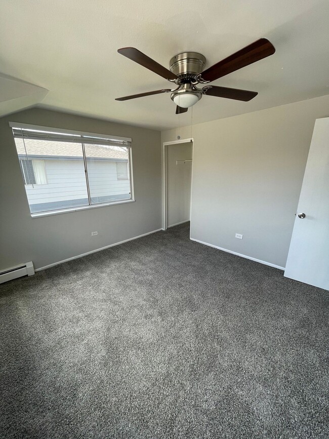 Foto del edificio - Beautiful Remodeled Apartments