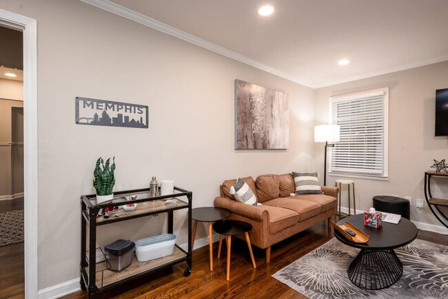 Building Photo - 4858 Carnes Ave