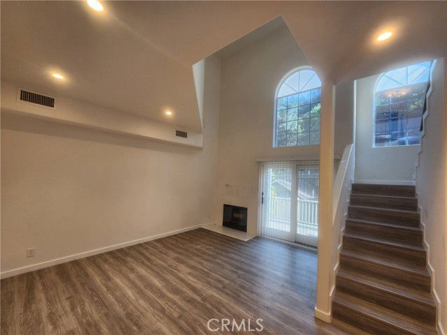 Foto del edificio - 2329 Stanley Hills Dr