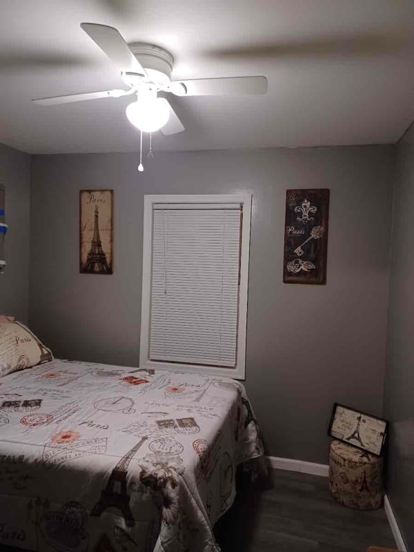 Foto del edificio - 17791 Lebanon Rd