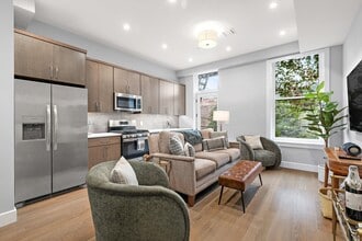 Building Photo - 56 3rd St