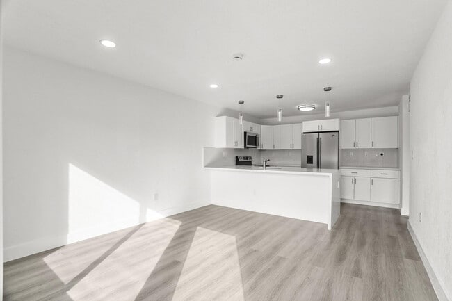 Foto del edificio - 20731 NW 41st Ave