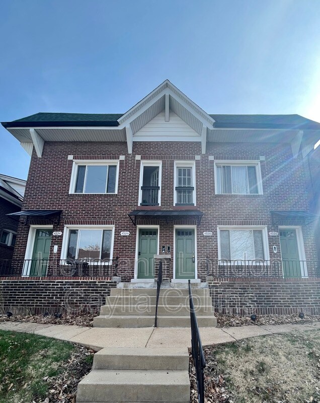 4926 Finkman St Unit 2F, St. Louis, MO 63109 Condo for Rent in St