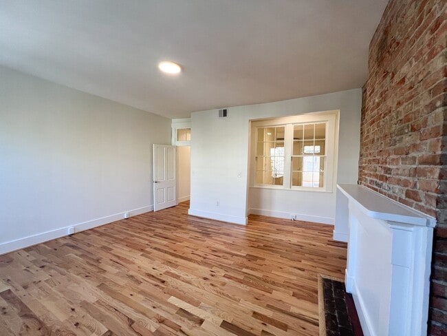 Photo - 1307 Main St Apartment