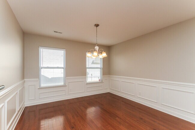 Foto del edificio - 11703 Sweetbriar Ridge Dr