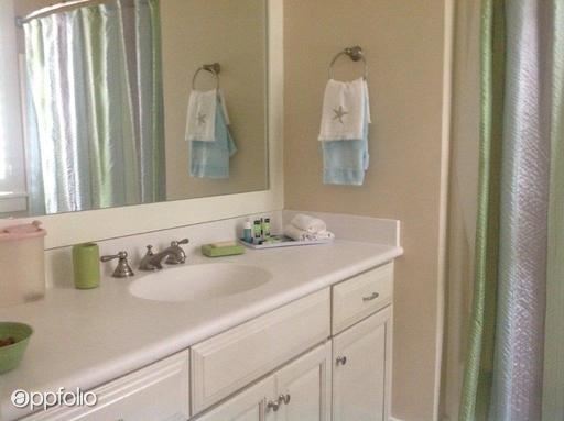 Building Photo - 9 Fort Lyttleton